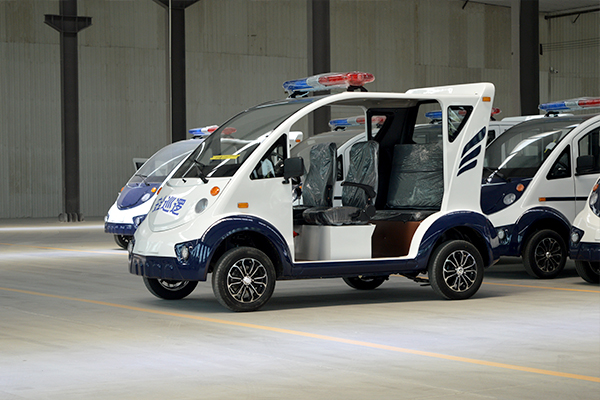 UCA-EPC-11 Extreme Edition Double Row Convertible Patrol Car