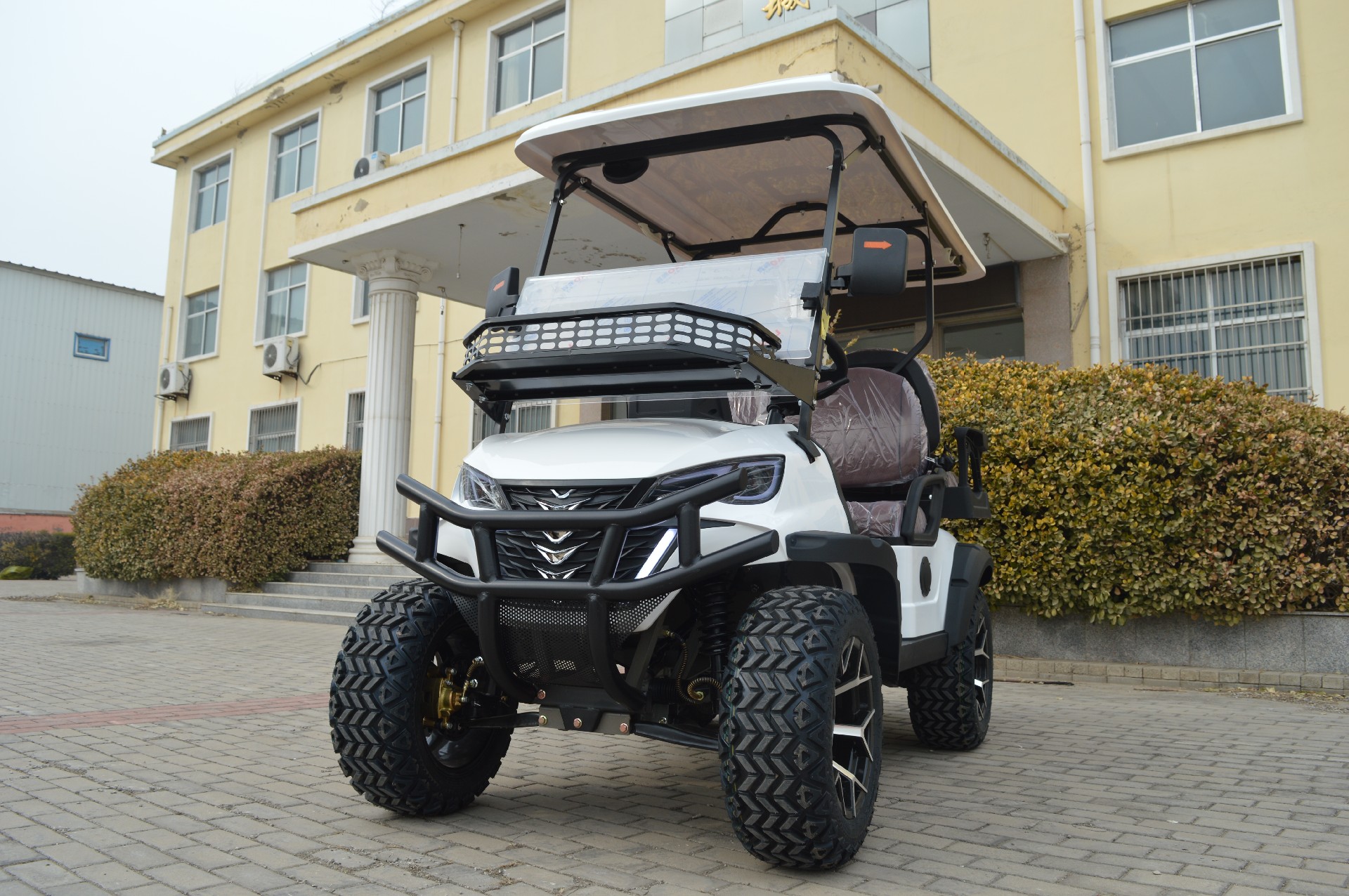 DH-12 golf cart cross-country B 1 1 4 seats (2).JPG