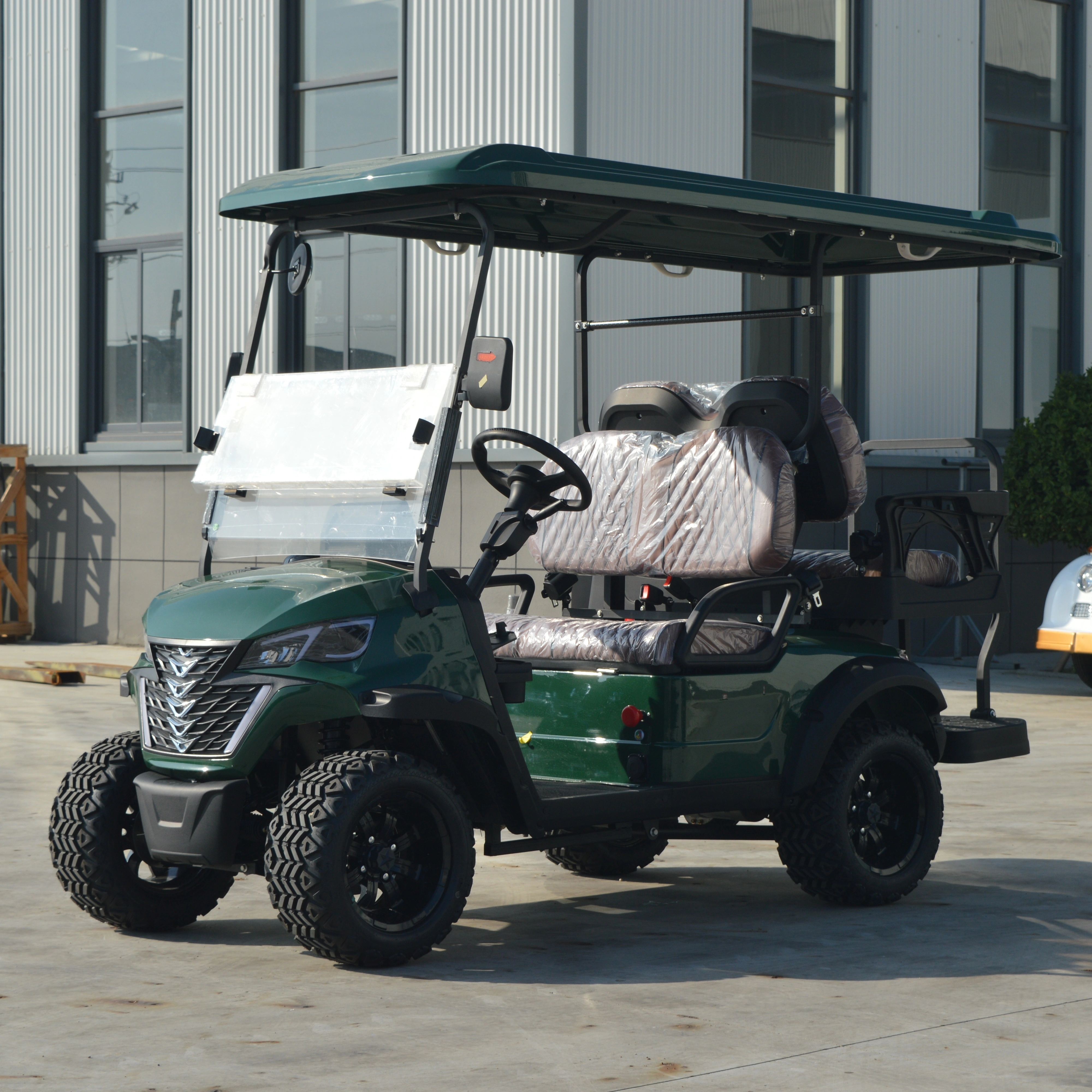 UCB-12 4 Seater Passenger Shuttle Vehicle for Convention Centers Resorts and Private Roads Golf Cart
