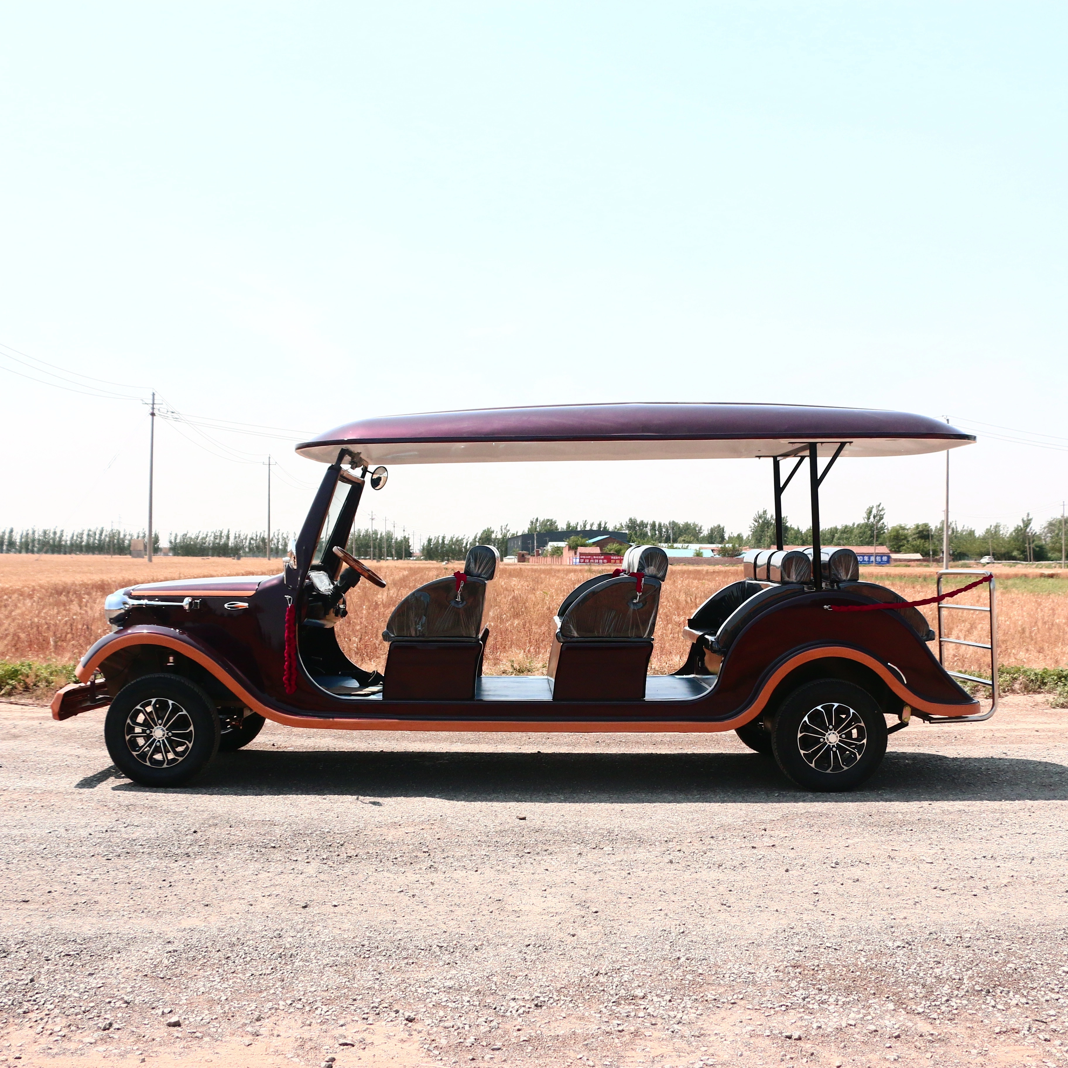 UC-VSB-13 Four Row Vintage Sightseeing Car for Tourist Attractions Resorts Hotel Shuttle and Outdoor Passenger Transportation