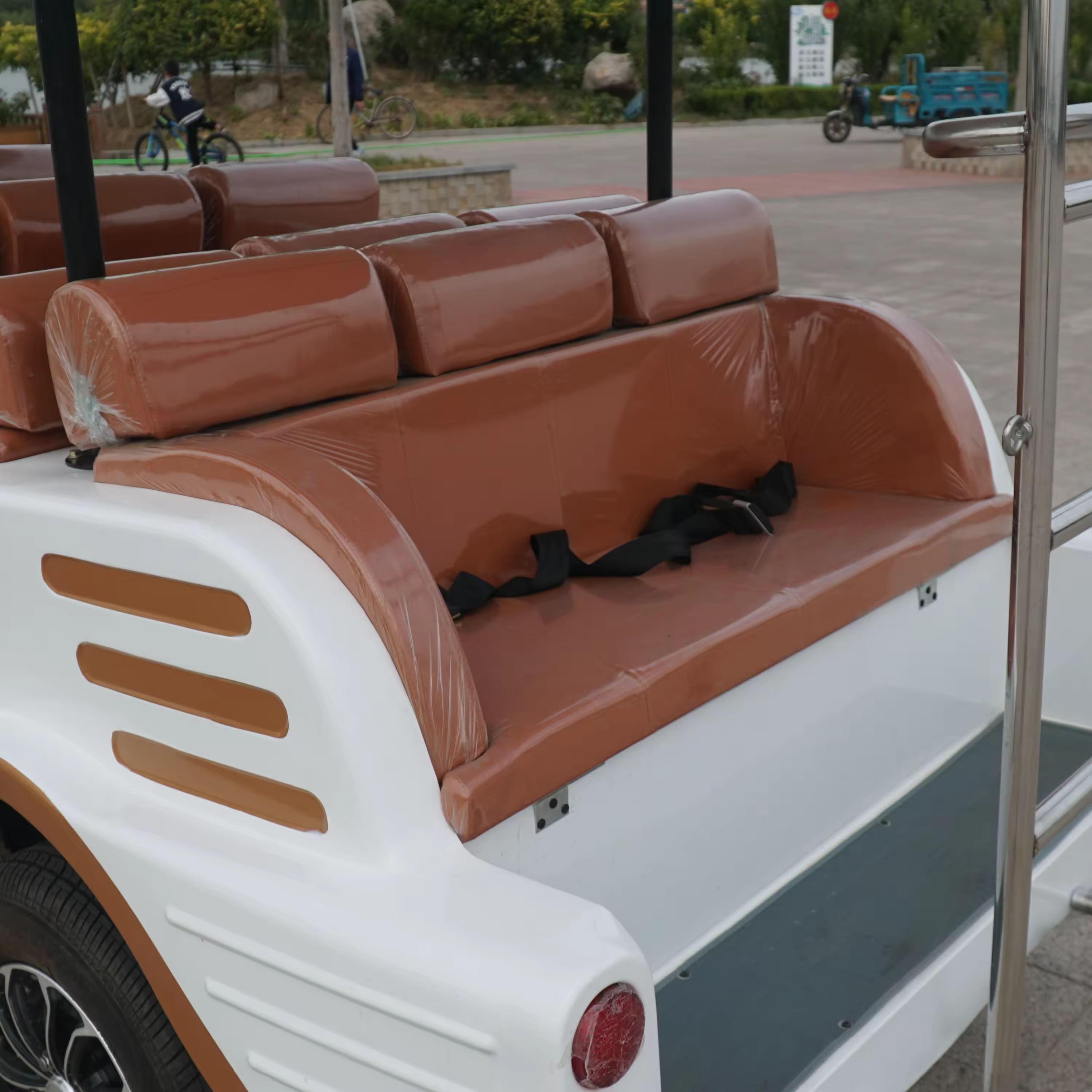 UC-VSB-17 Four Rows for Scenic Tours Resort Guest Shuttle and Tourist Attraction Transport Classic Sightseeing Car 5