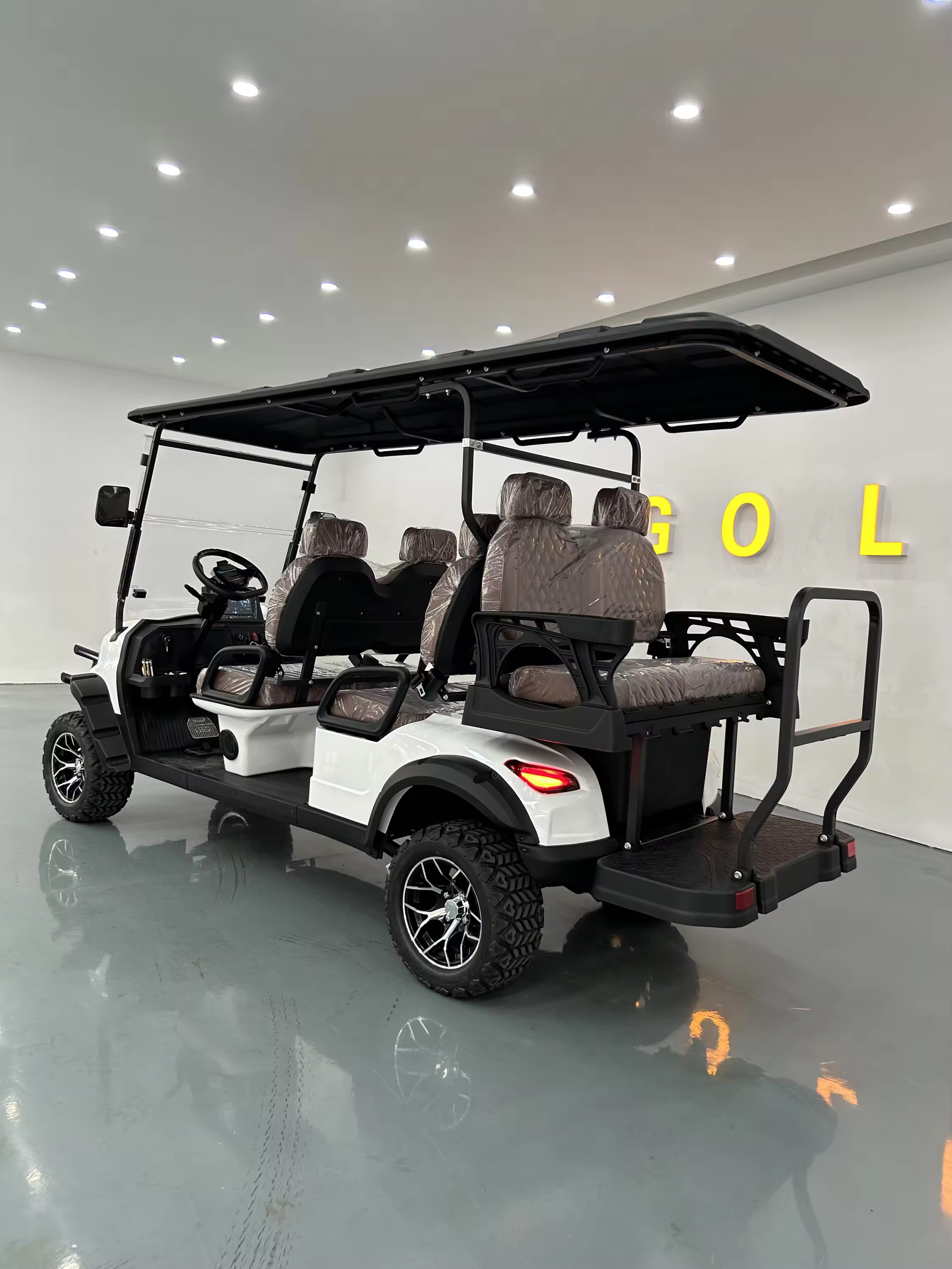 UCB-14 6 Seater Golf Cart 6 Passenger Golf Car for Resort Transportation Outdoor Mobility and Commercial Applications 2